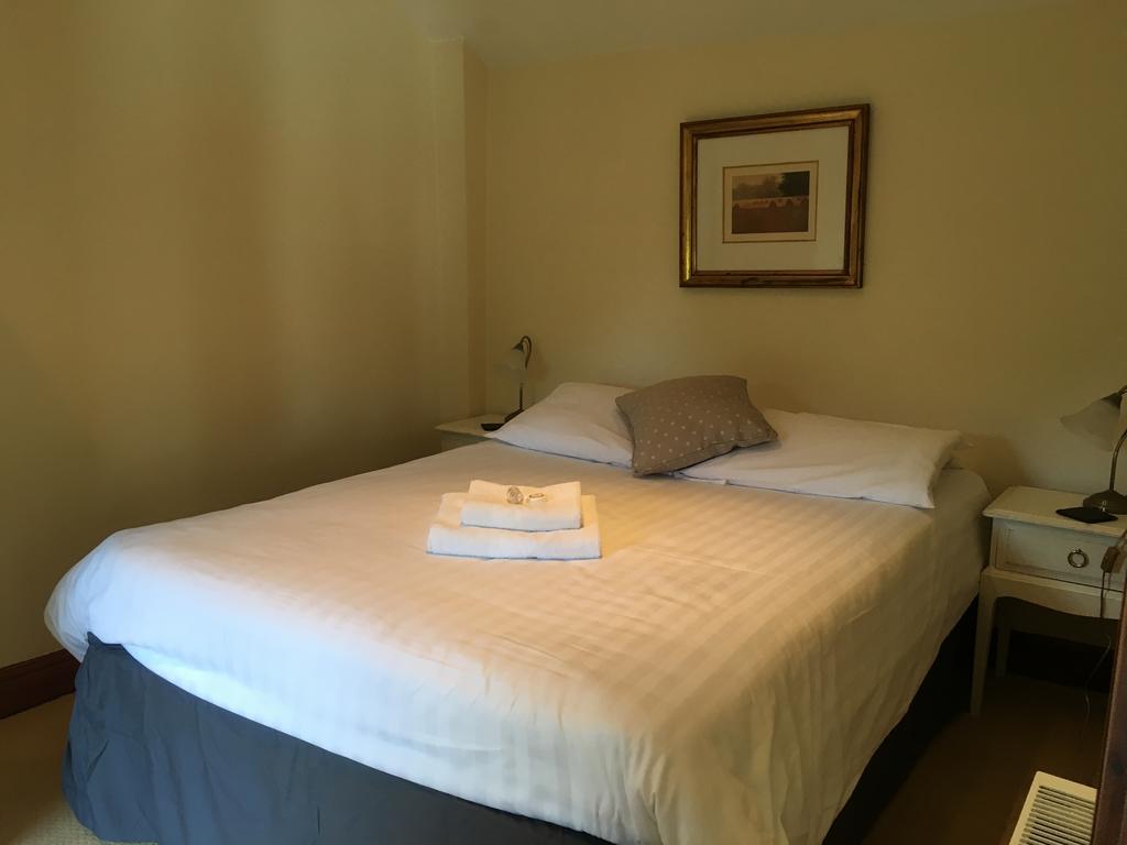 Hotel The Crown 3*